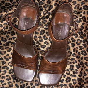 💕3/$12💕Leather Sandals